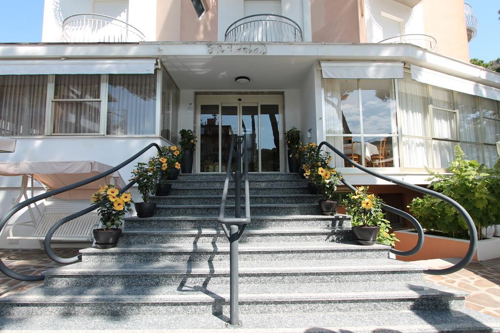 Hotel Escorial Cervia Luaran gambar